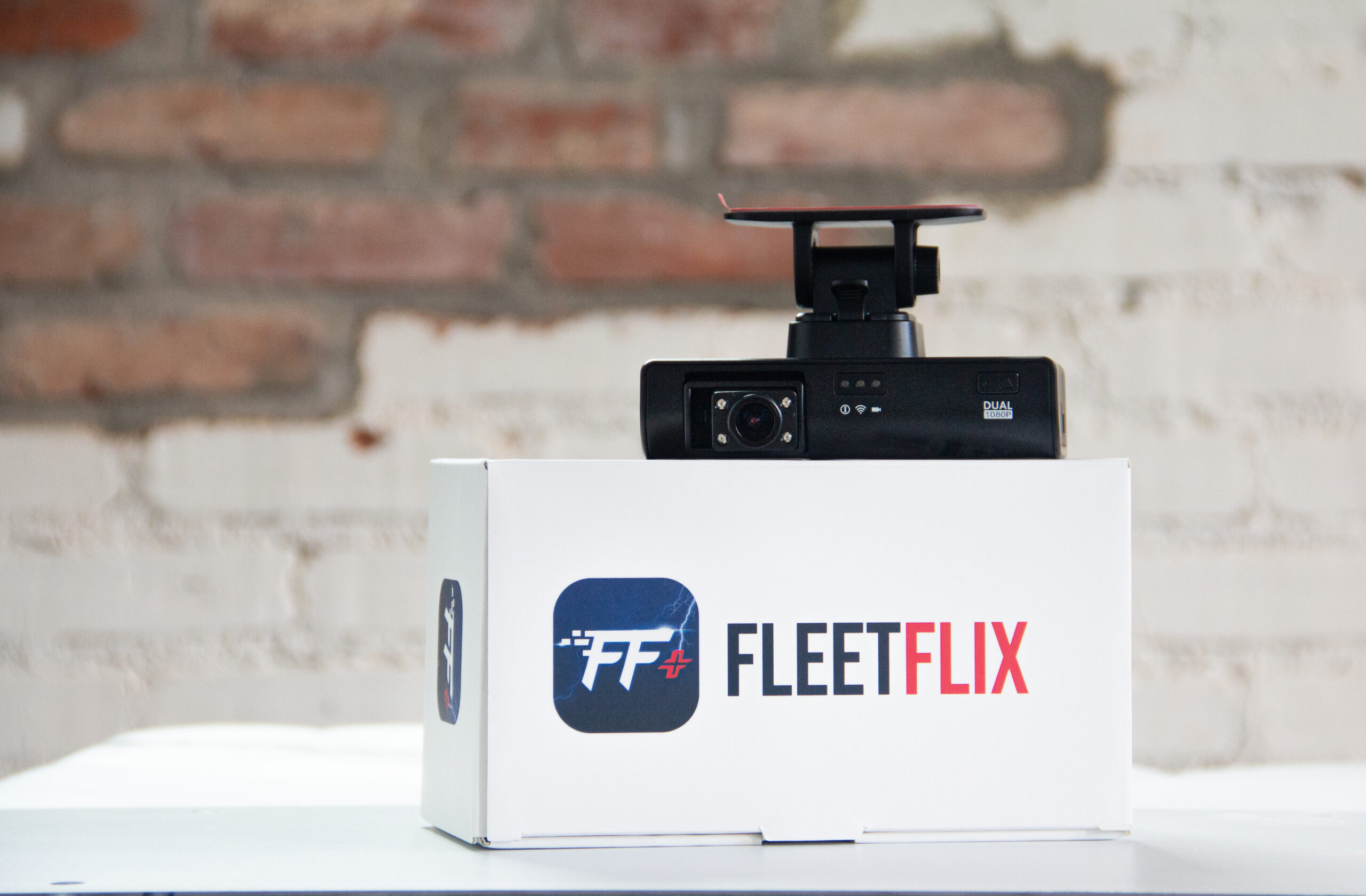Enhancing Safety on the Road: Reduce Collisions with AI-Powered Fleet Dash Camera – FleetFlix